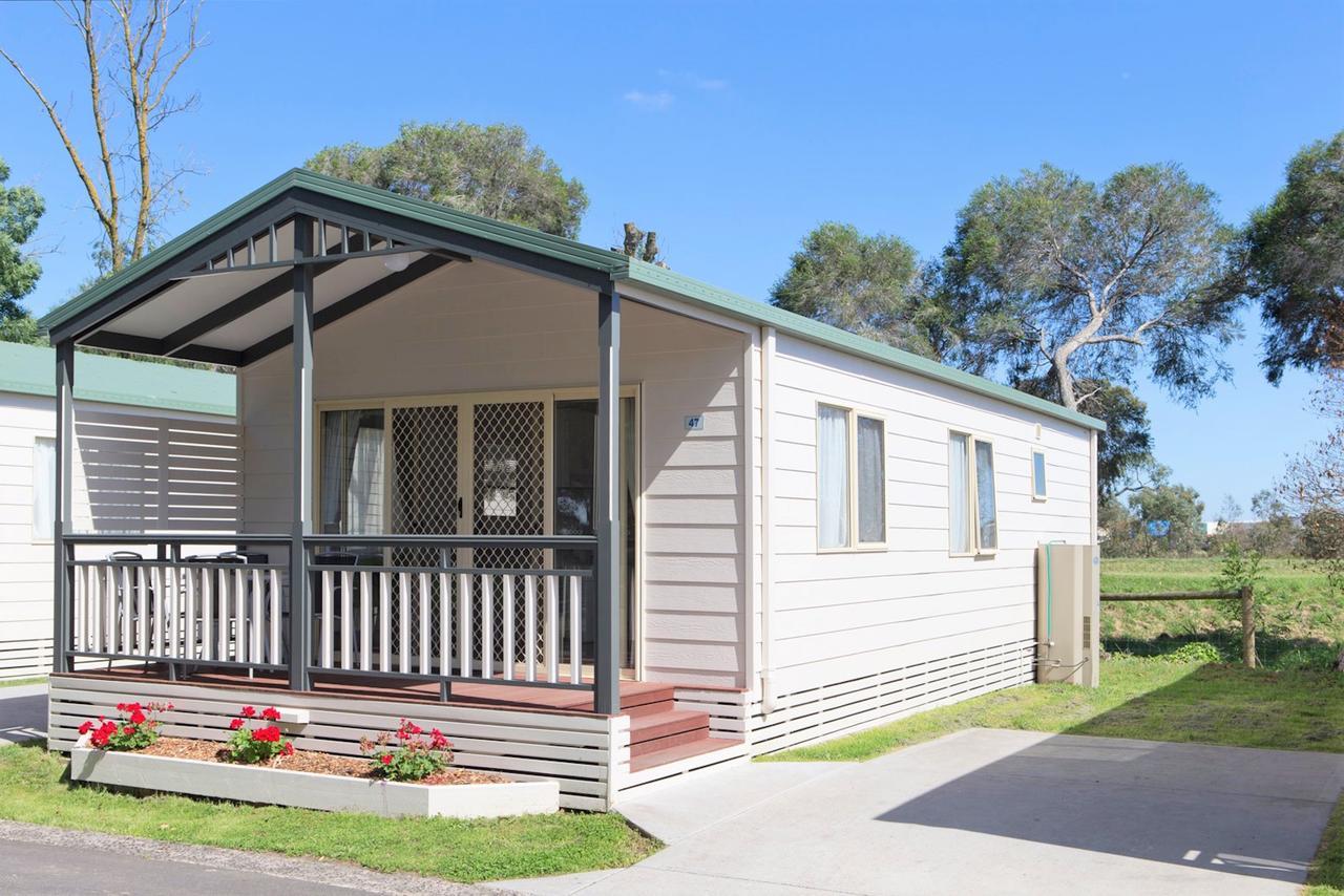 Big4 Mornington Peninsula Holiday Park Frankston Room photo